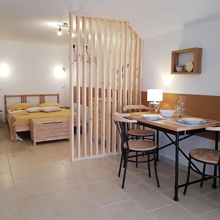 Cocon Chic Au Pied Du Vercors Avec Parking Marches Exterior photo